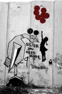 Foto 4 Palestine Wall Girl